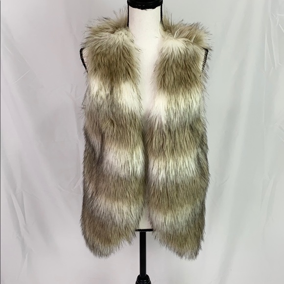 Skies Are Blue Jackets & Blazers - Skies Are Blue Faux Fur Vest